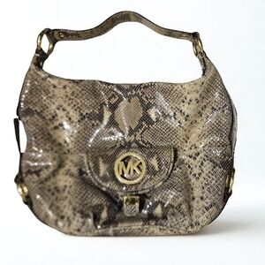Stylish Snake Print Shoulder Bag